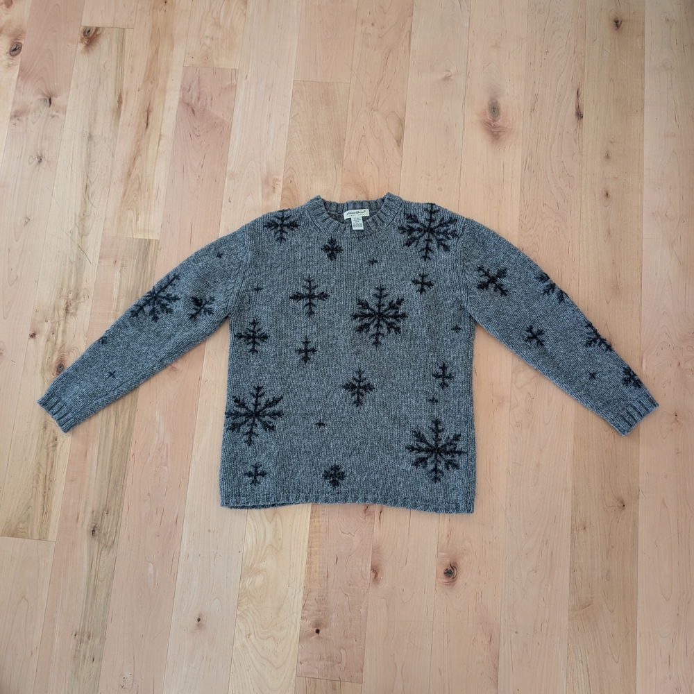 Eddie Bauer Gray Crewneck Sweater with Black Snowflakes